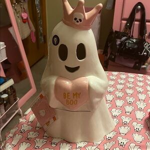 Cute Ghost Figurine with Crown